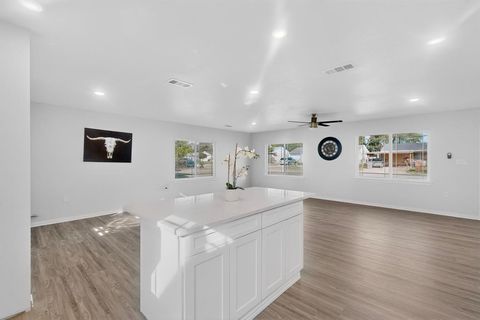 4540 Western Oaks Drive Dallas TX 75211