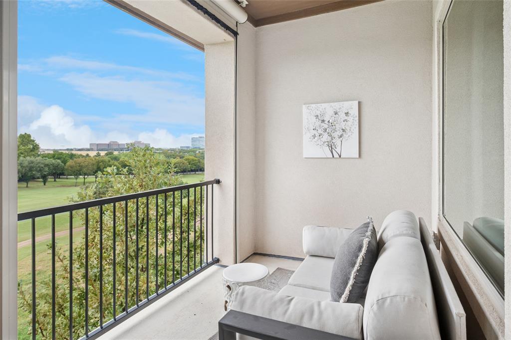 Vue Las Colinas - Residential