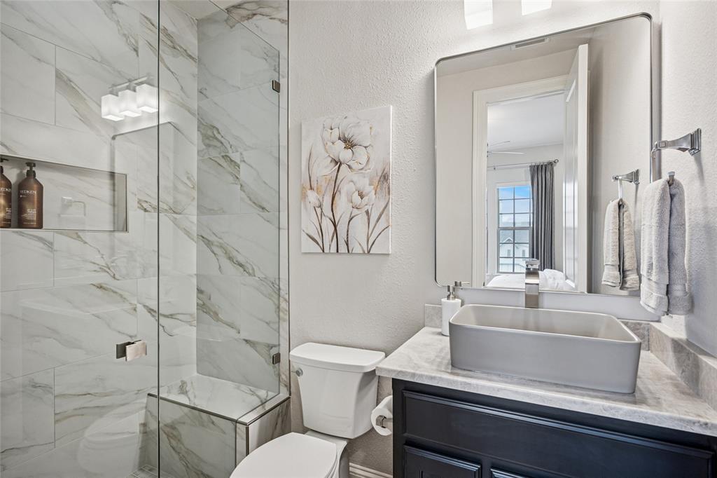 Vue Las Colinas - Residential