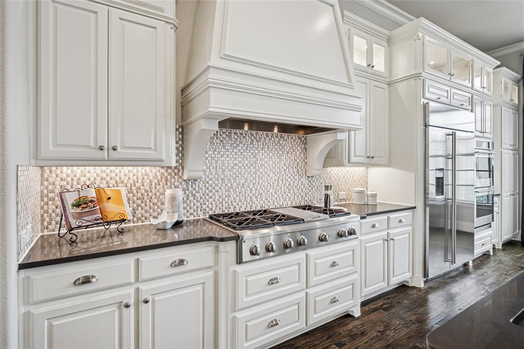 Vue Las Colinas - Residential