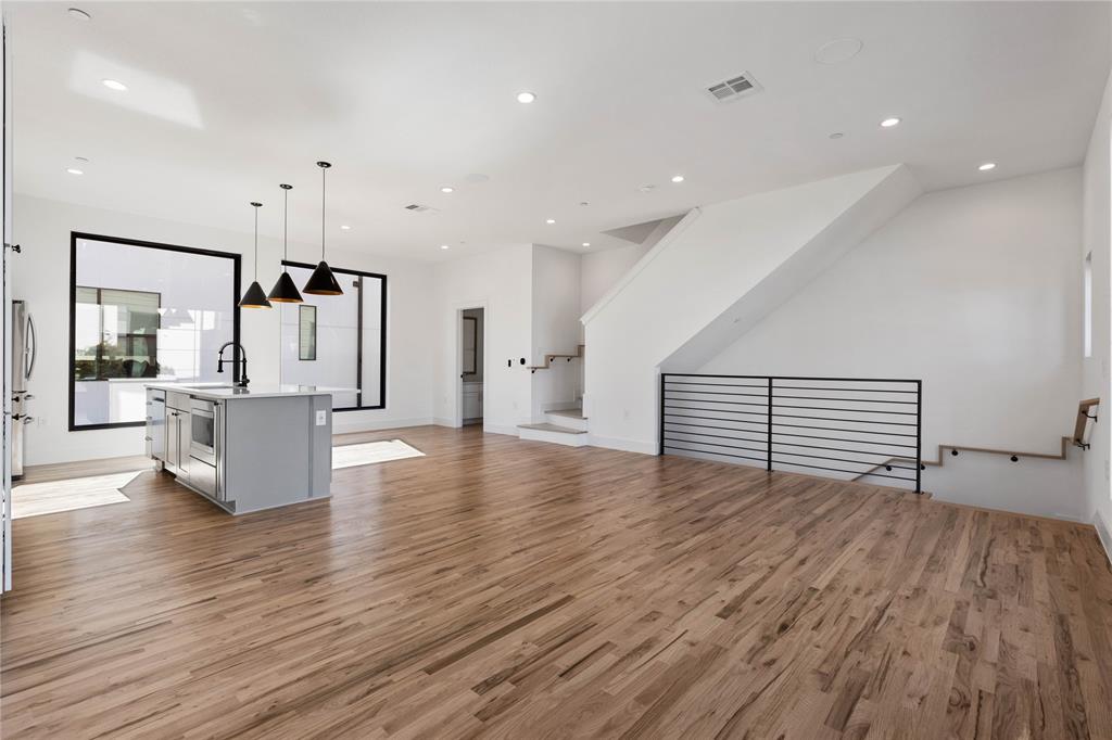 Alta Vista - Residential Lease