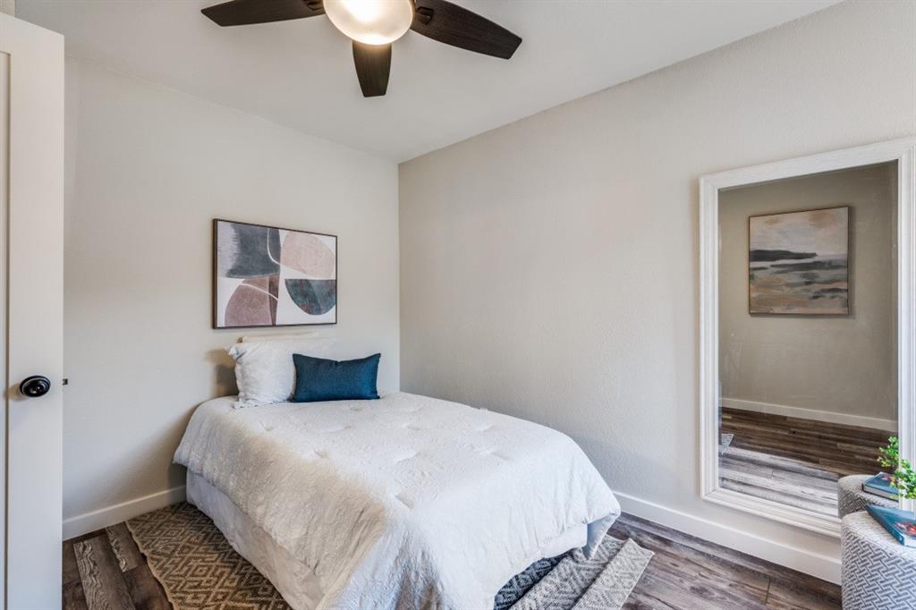 Cloisters Condo The - Residential