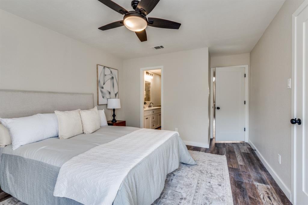 Cloisters Condo The - Residential