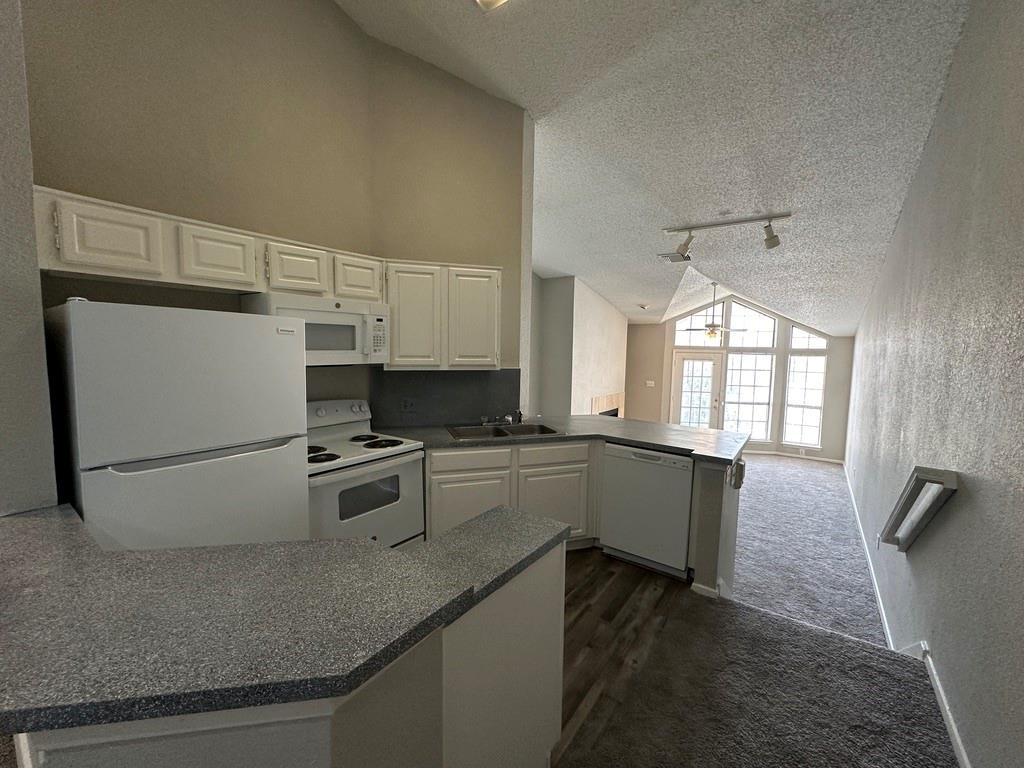 Northeast Dallas - Residential Lease