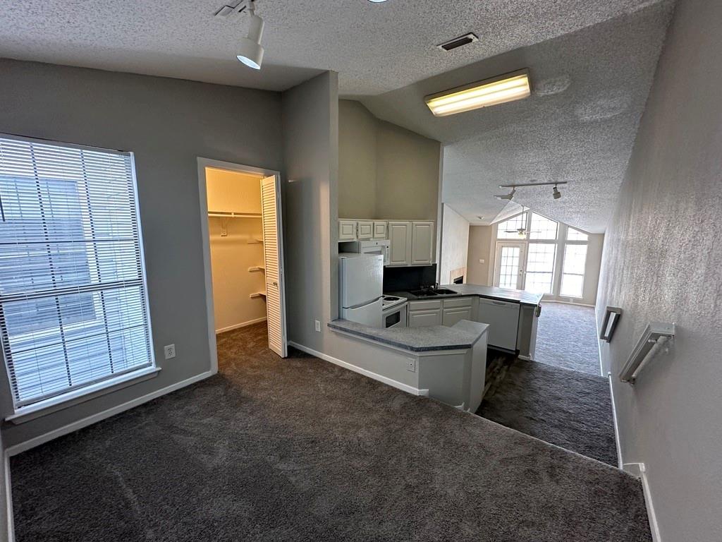 Northeast Dallas - Residential Lease