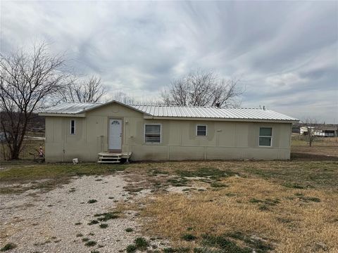 118 Happy Trail Court Rhome TX 76078