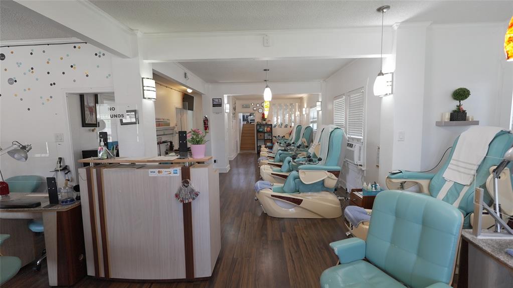 Original Cleburn - Commercial Sale