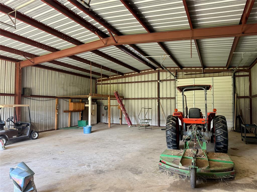 Moore Abstract - Residential