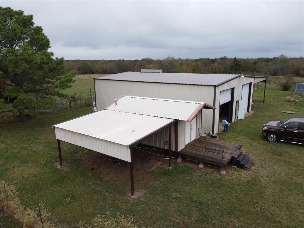 Moore Abstract - Residential