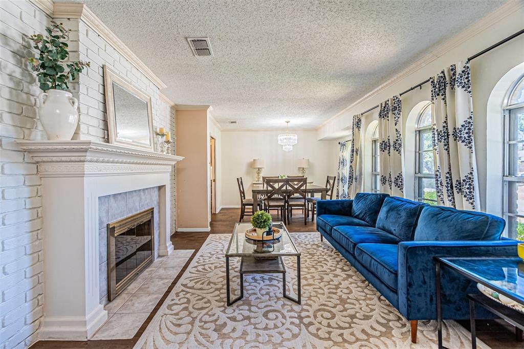 4117 Aragon Drive