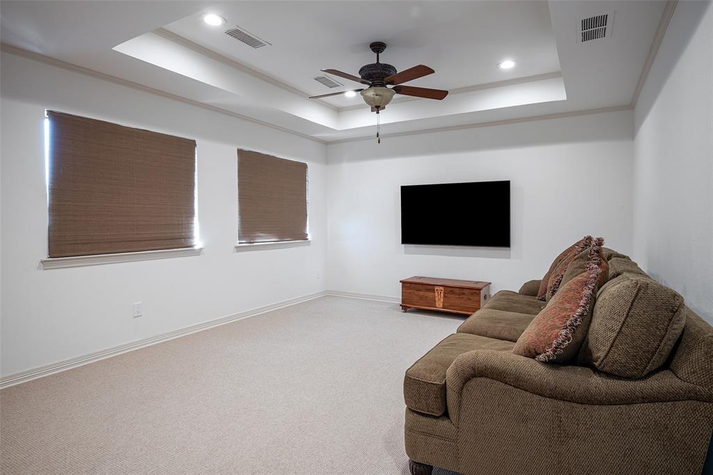 Frisco, Texas 75034, United States, 3 Bedrooms Bedrooms, ,4 BathroomsBathrooms,Residential,Pending,204023