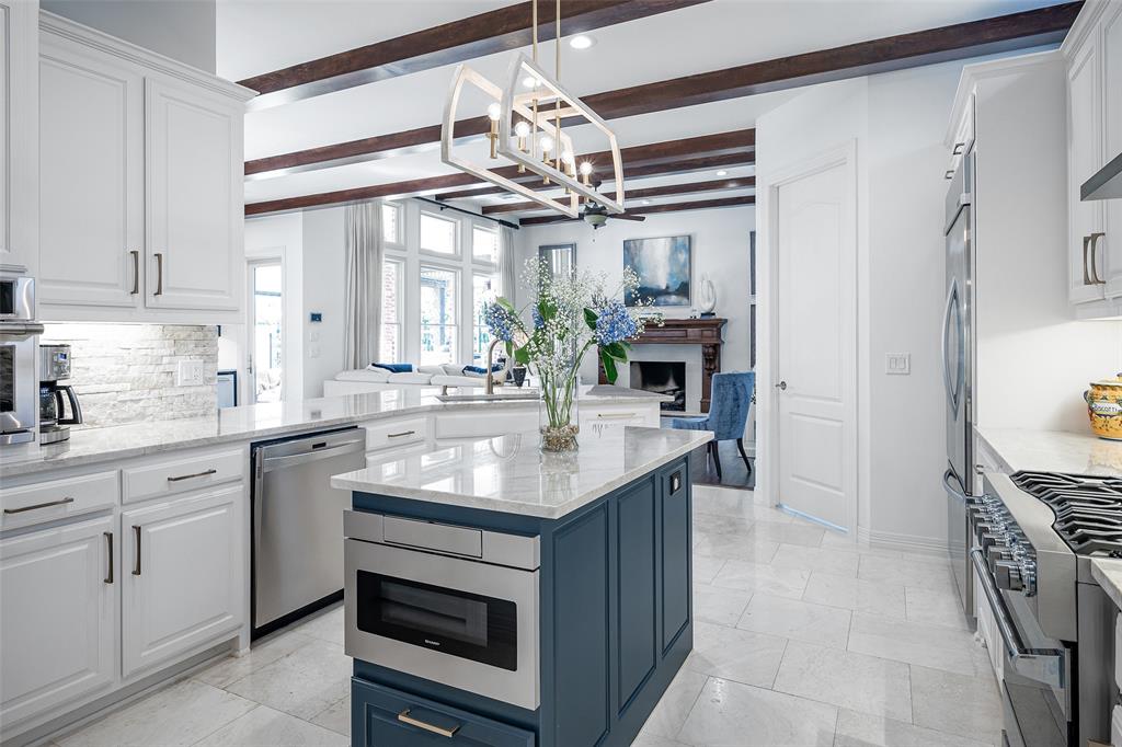 Frisco, Texas 75034, United States, 3 Bedrooms Bedrooms, ,4 BathroomsBathrooms,Residential,Pending,204023