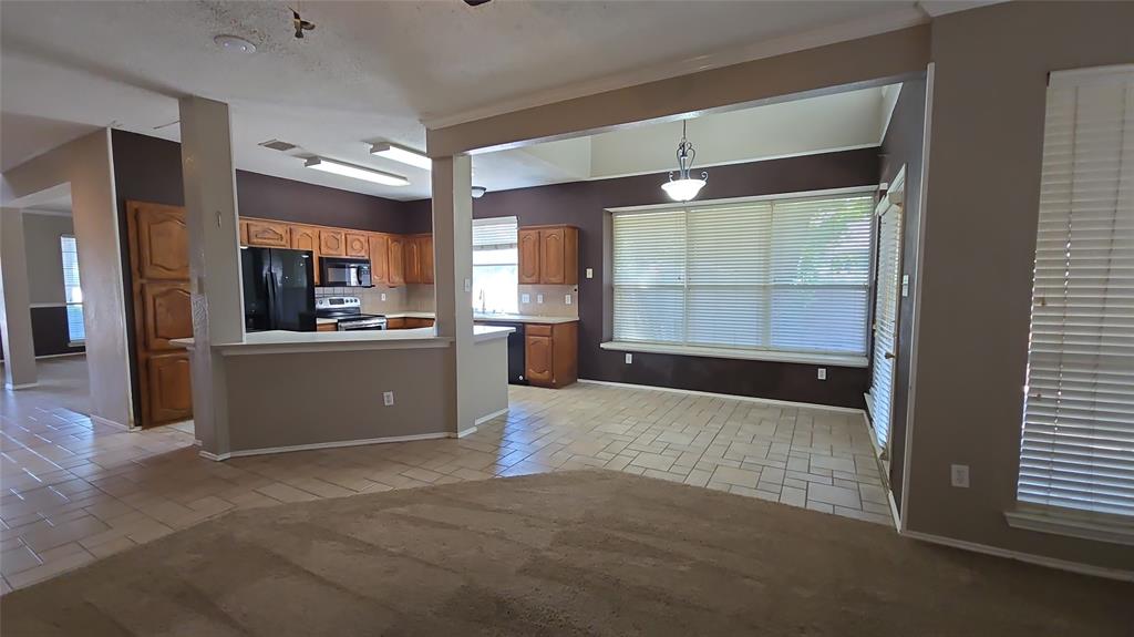 Oakwood Estates Lewisville - Residential