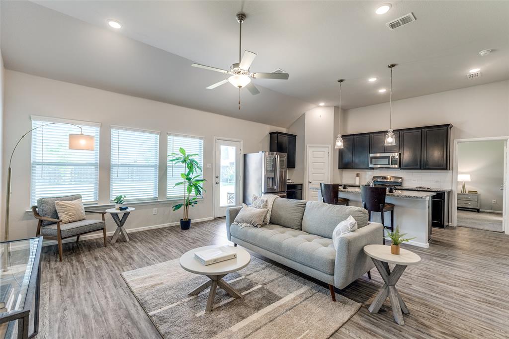 Chapel Trails - Residential Lease