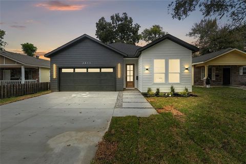 2811 Dorris Street Dallas TX 75215