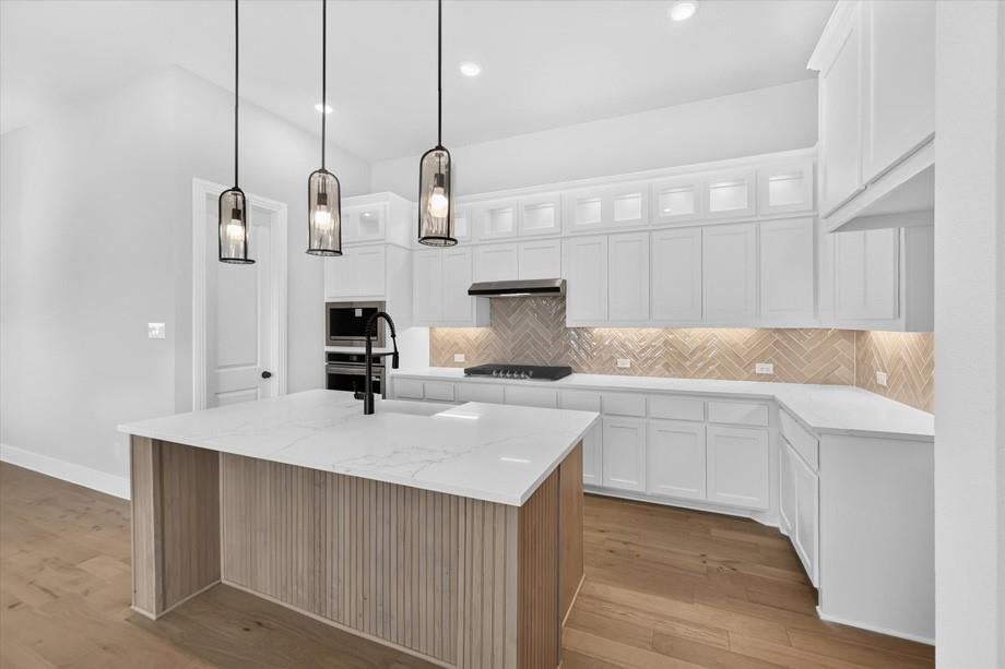 8409 Donaho Trail