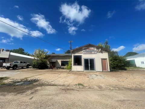 212 N Buffalo Avenue Buffalo TX 75831
