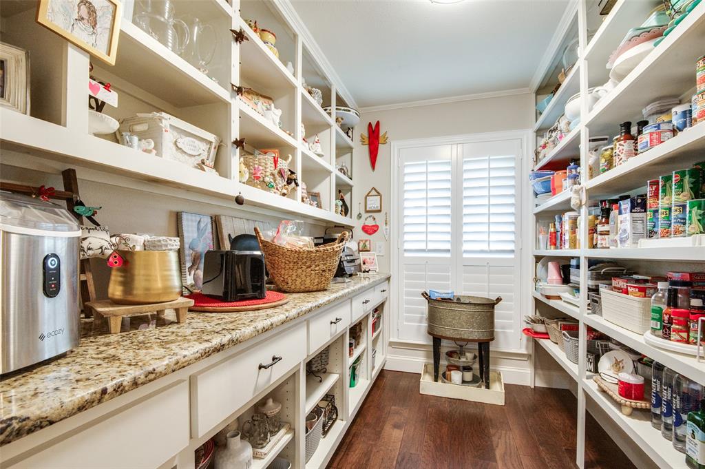 Crestpark Club - Residential