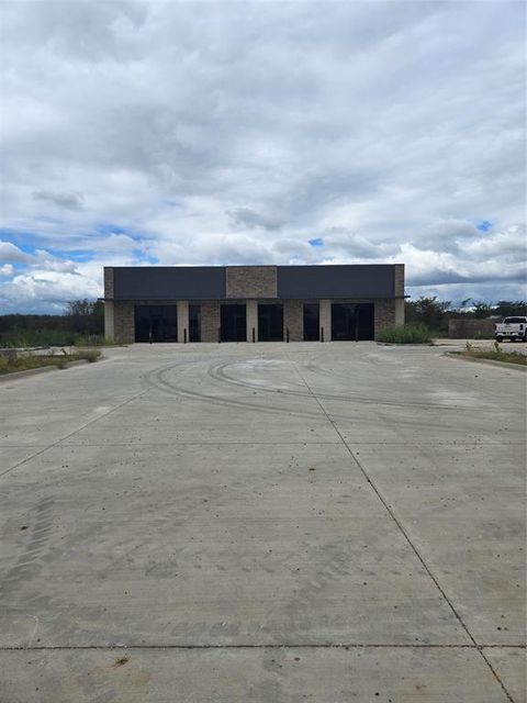 3489 Swan Lake Road B Bossier City LA 71111