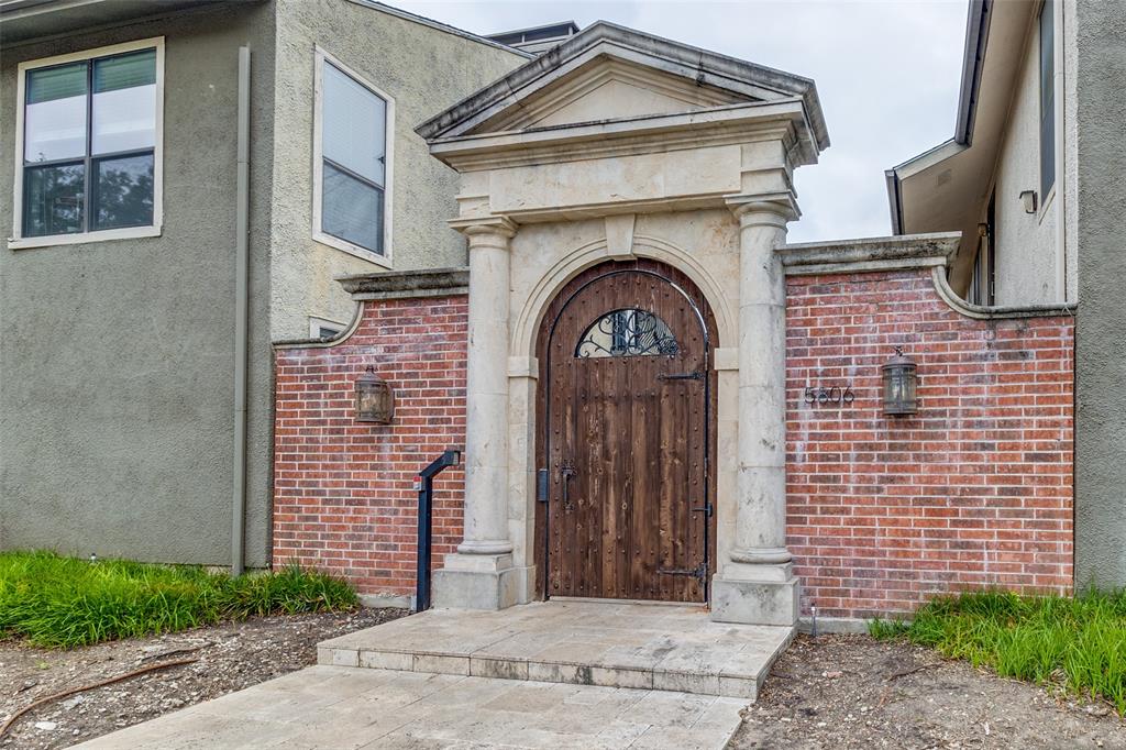 5816 Birchbrook Drive 118