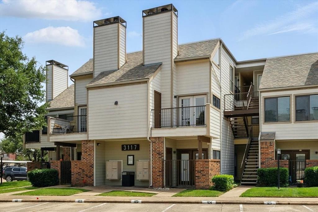 3117 Sondra Drive 208