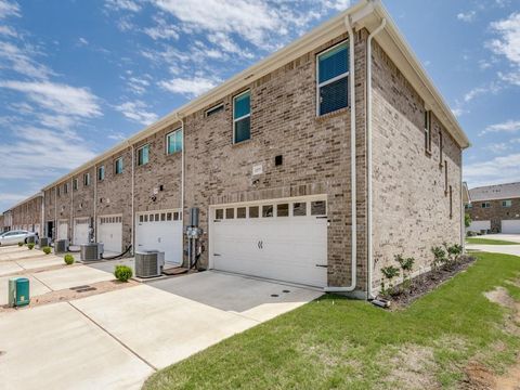 A home in Lewisville