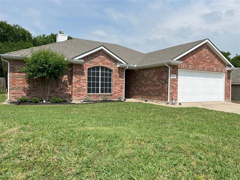 813 Green Acres Lane Midlothian TX 76065