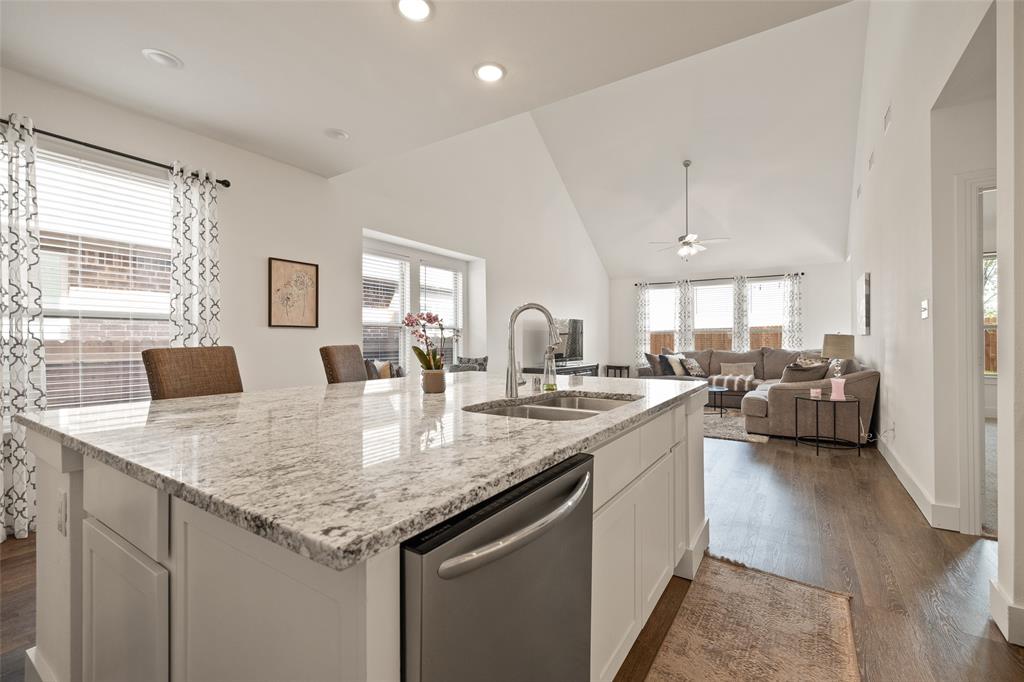 Thompson Farms Ph 1 - Residential Lease