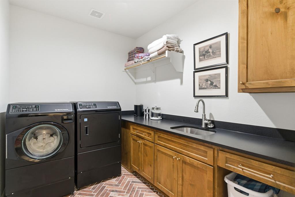 Bell Daniel - Residential