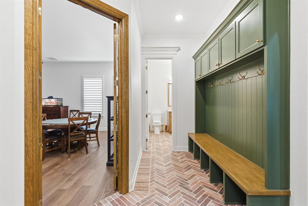 Bell Daniel - Residential