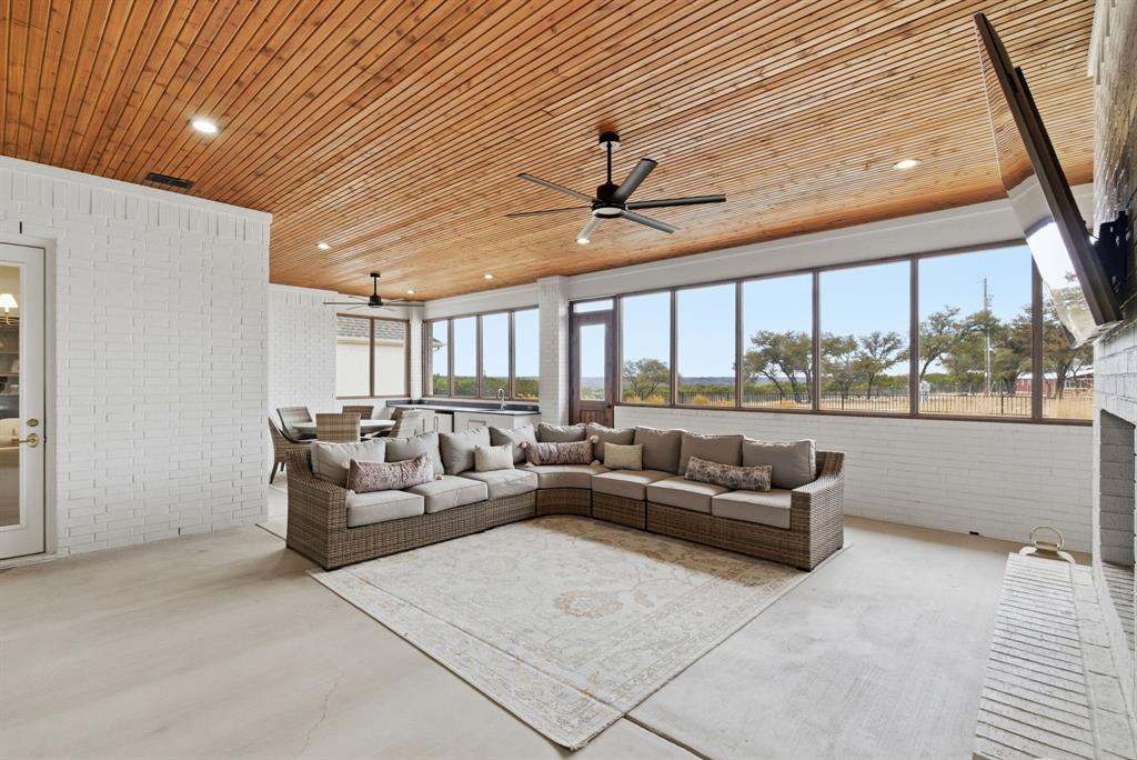 Bell Daniel - Residential