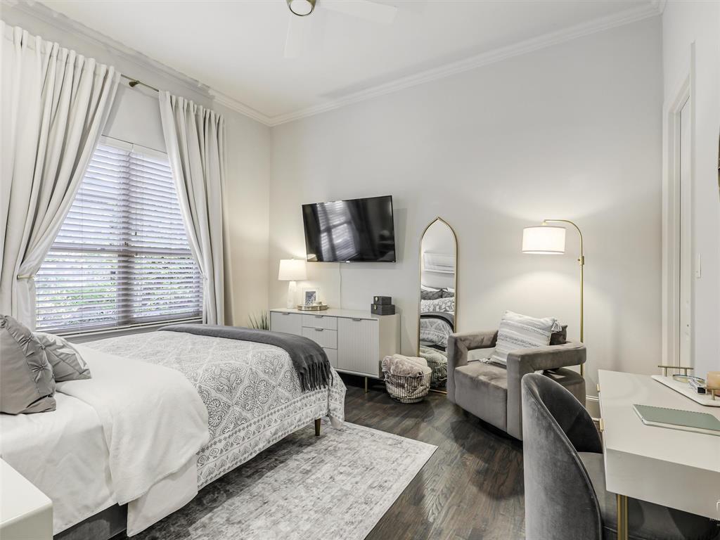 Starwood Ph Four Village 18 - Residential