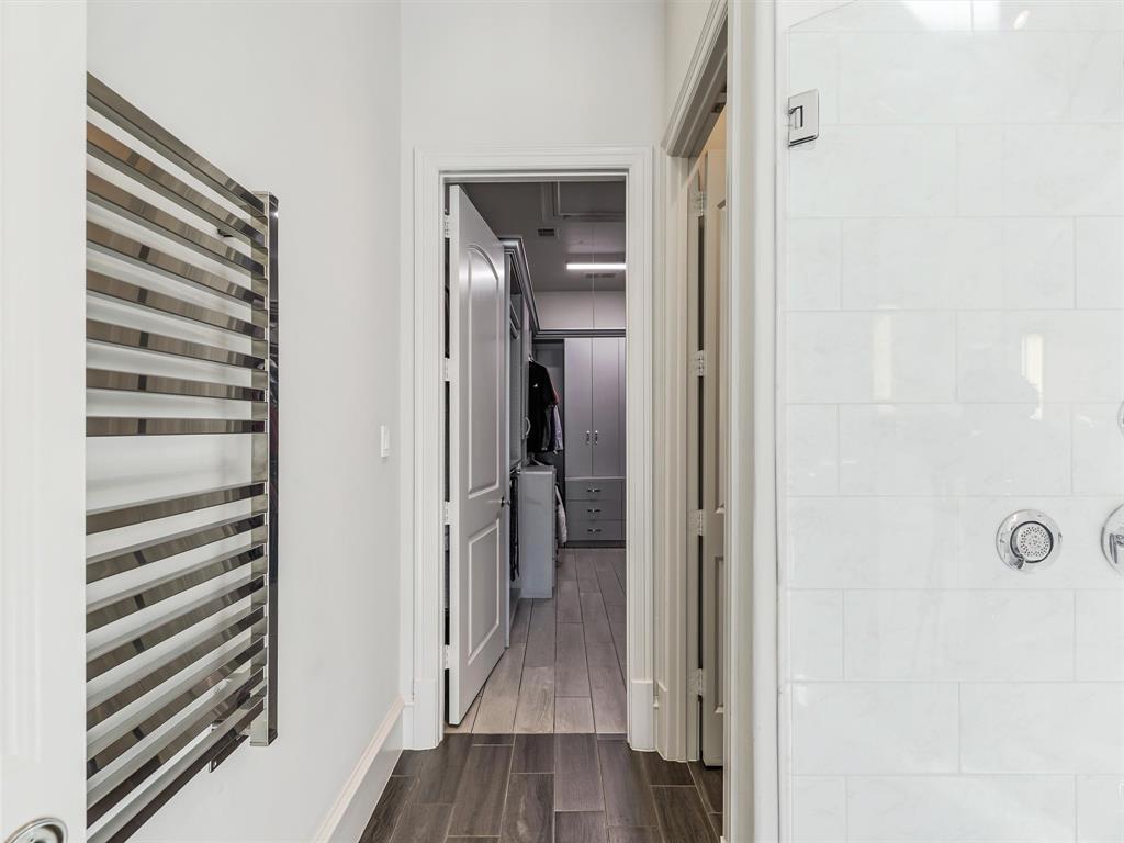 Starwood Ph Four Village 18 - Residential