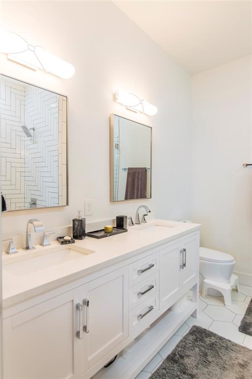 Moser Up Henderson Condos - Residential Lease