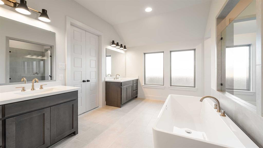 Myrtle Creek - Residential