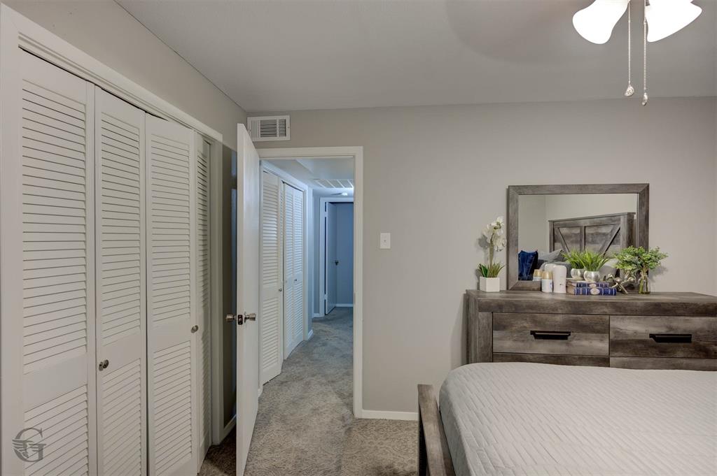 East Kings Court Bldg 10 - Residential