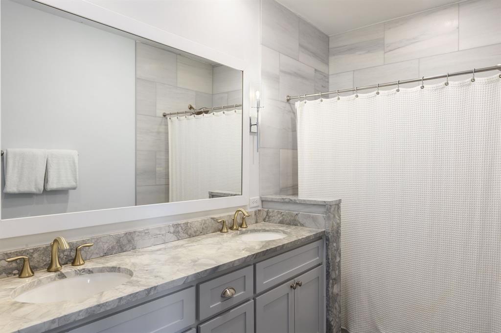 Long Cove - Residential