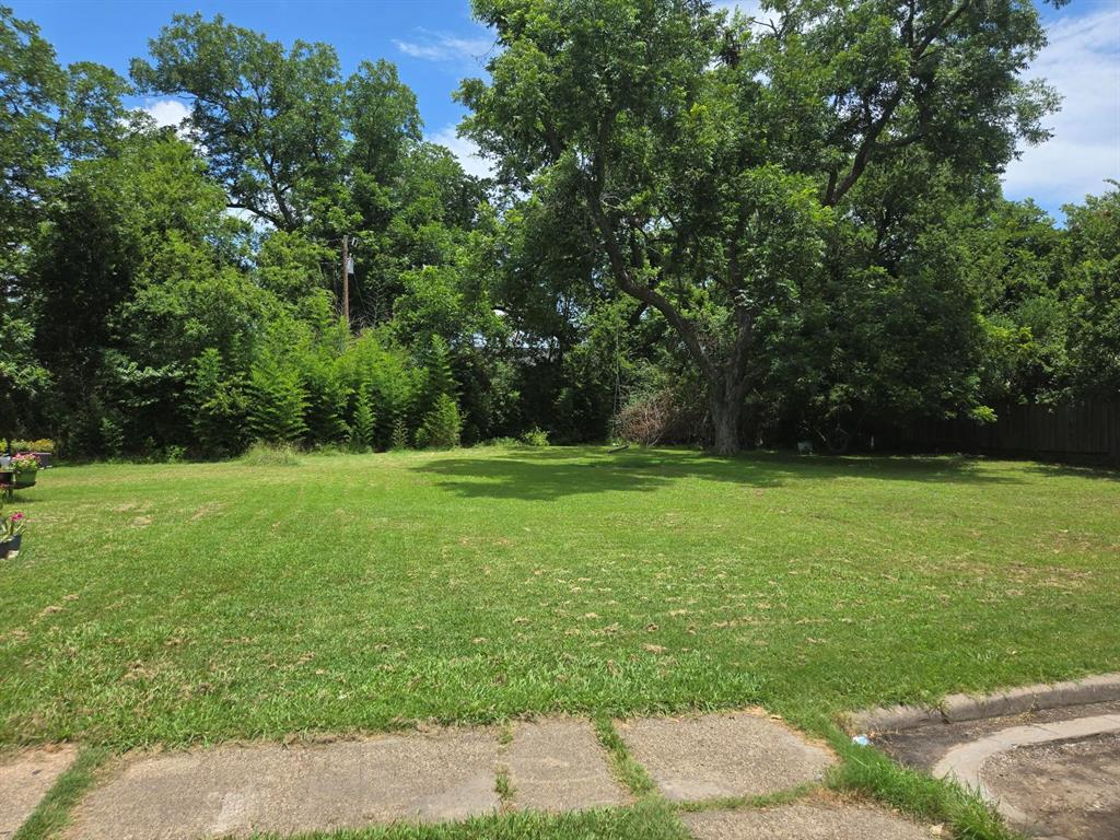 400 Oak Drive