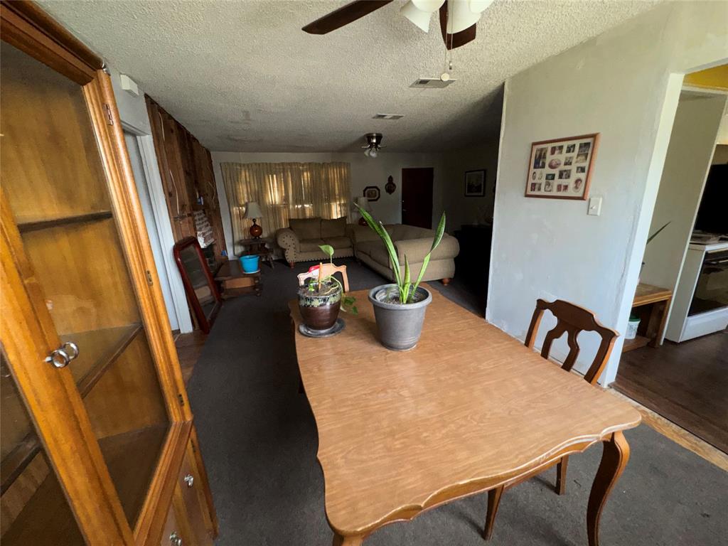 2427 Nicholson Drive