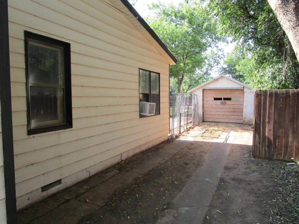515 W McLain Street