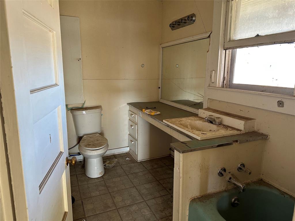 F&Sw Blundell 10 - Residential