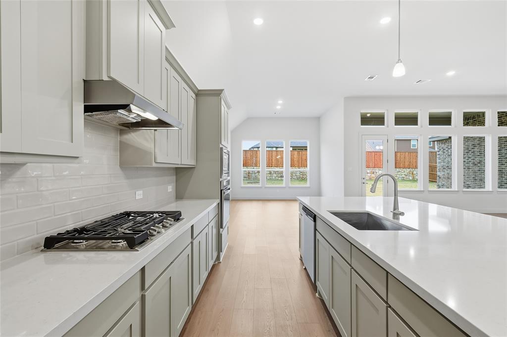 Ridge Crossing - Residential