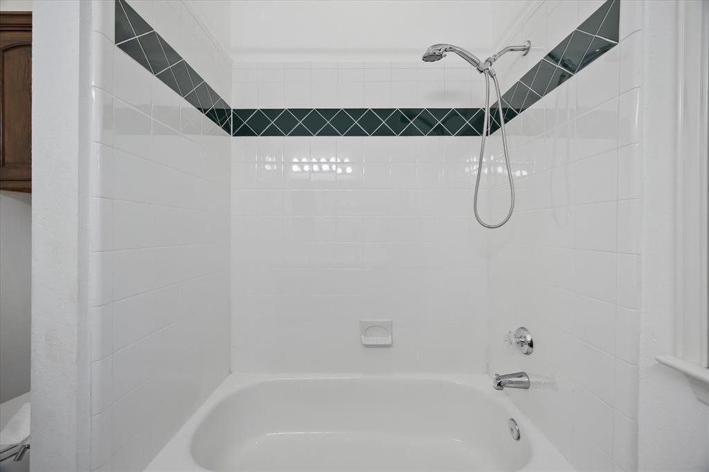 Longbranch Community Ph 2 - Residential Lease