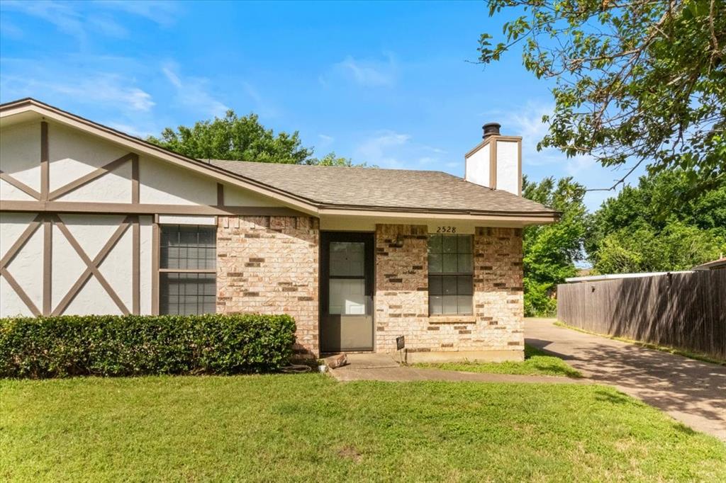 2528 Indigo Lane