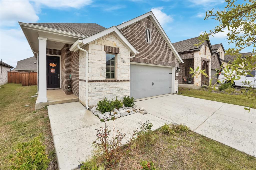 Creekshaw Sub - Residential Lease