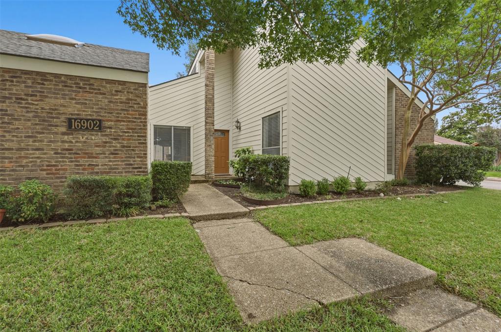 16902 Davenport Court