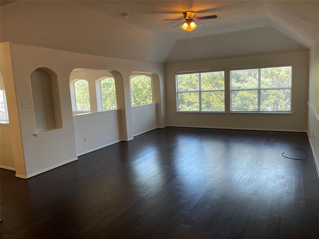 714 Crockett Drive