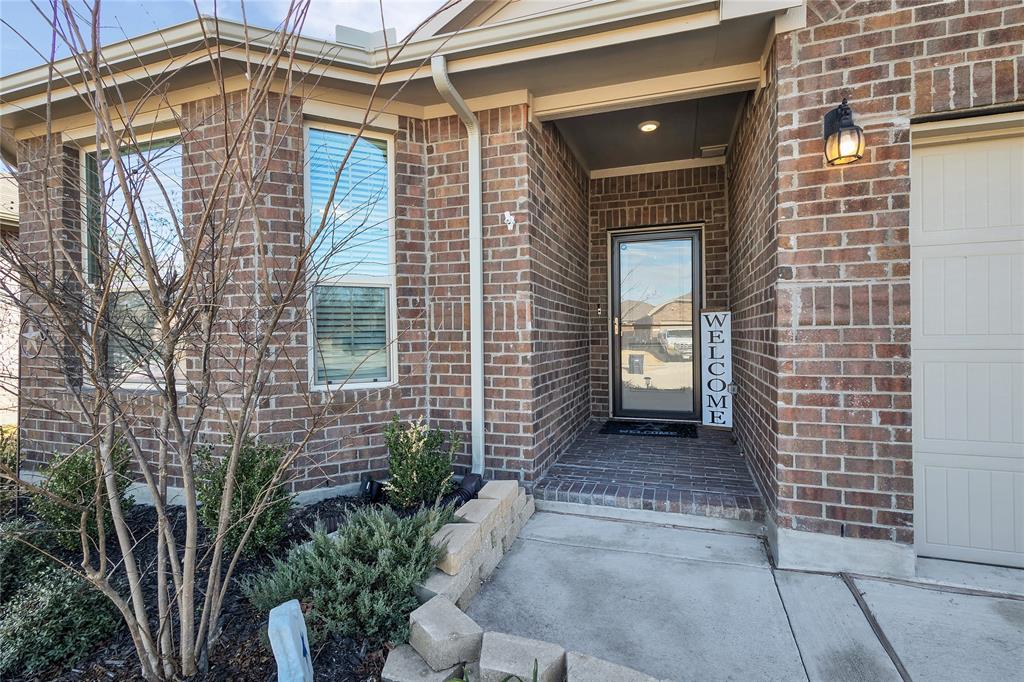 704 Blackhorse Trail