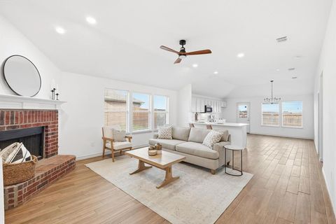 6948 Prairie Dawn Lane North Richland Hills TX 76180