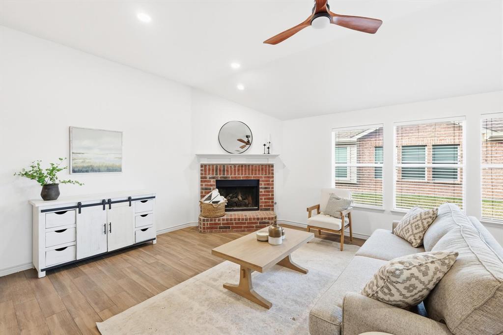 6948 Prairie Dawn Lane